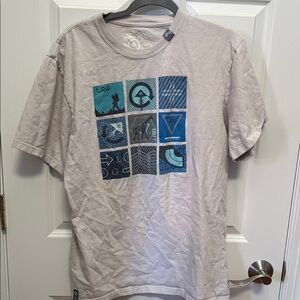 LRG Men's Graphic Tee - Light Gray and Blue